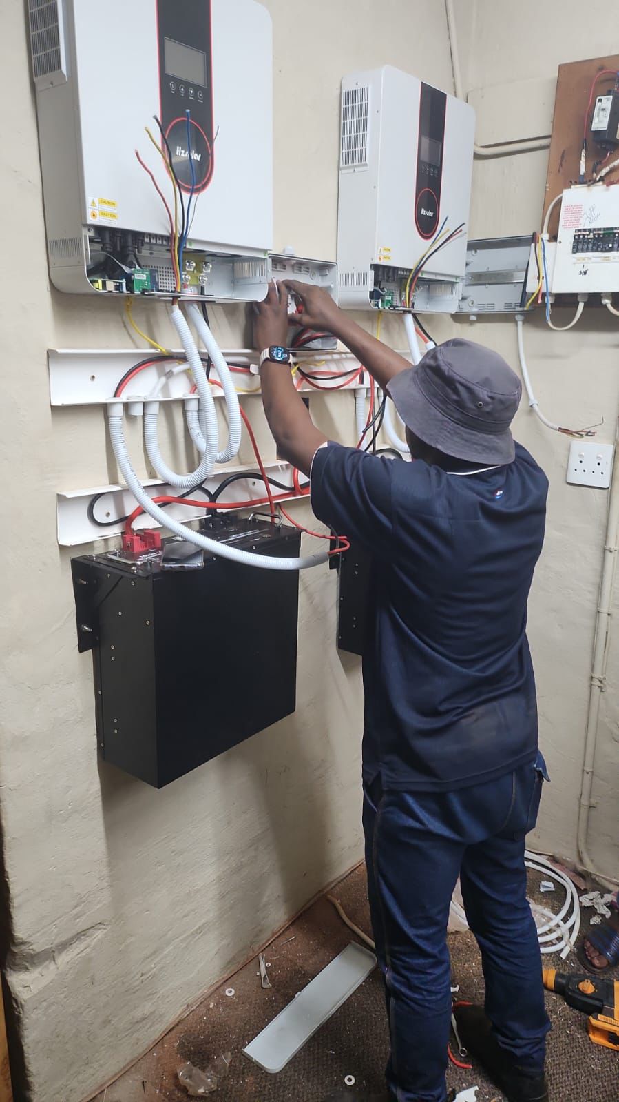 Field commissioning · in-house engineer